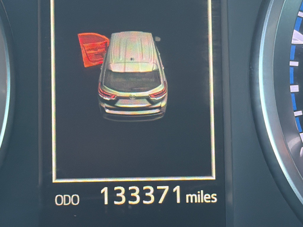 2018 Toyota Highlander Image 19