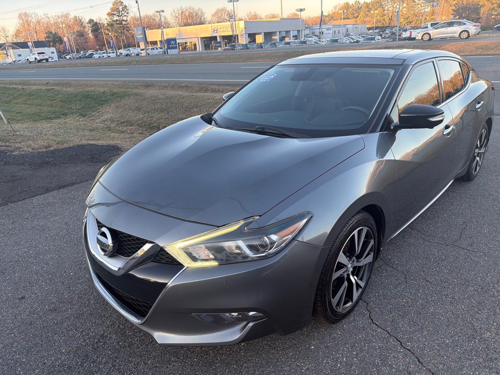 2017 Nissan Maxima Image 4