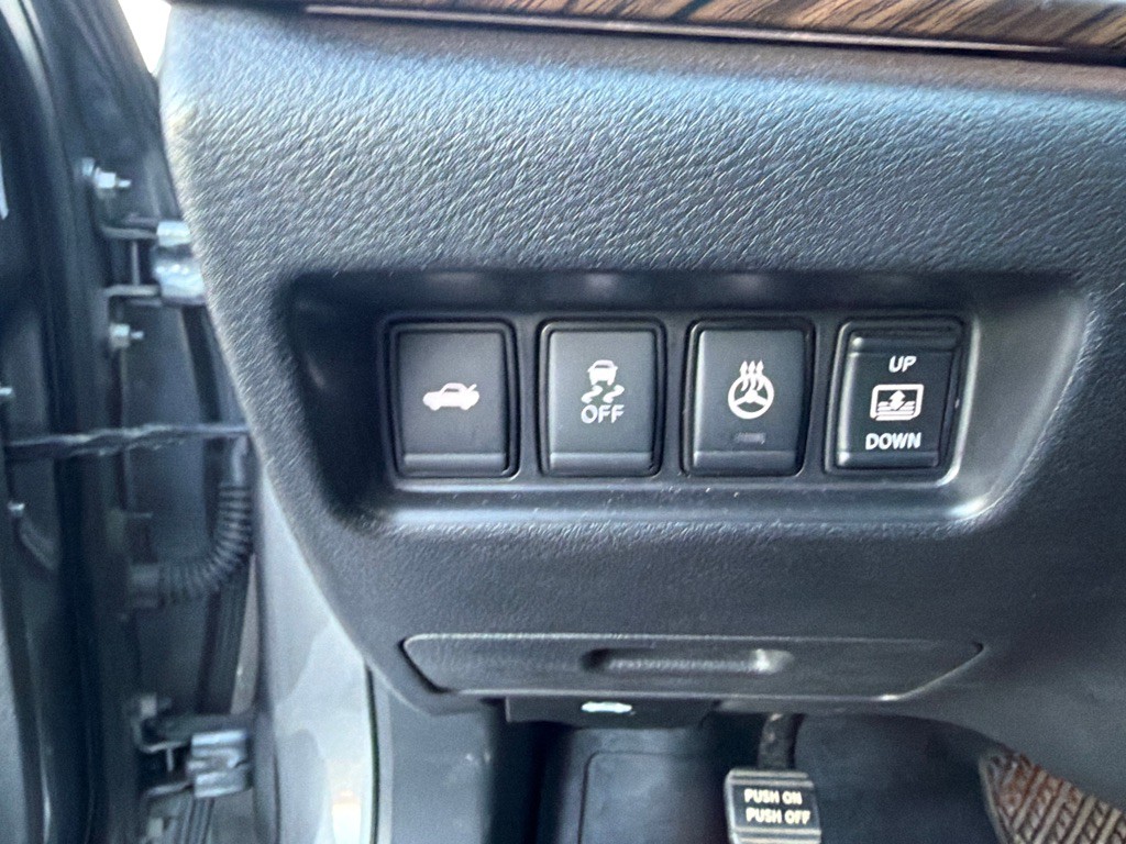 2017 Nissan Maxima Image 21