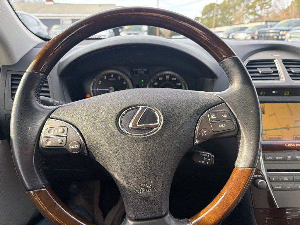 2012 Lexus ES Image 14