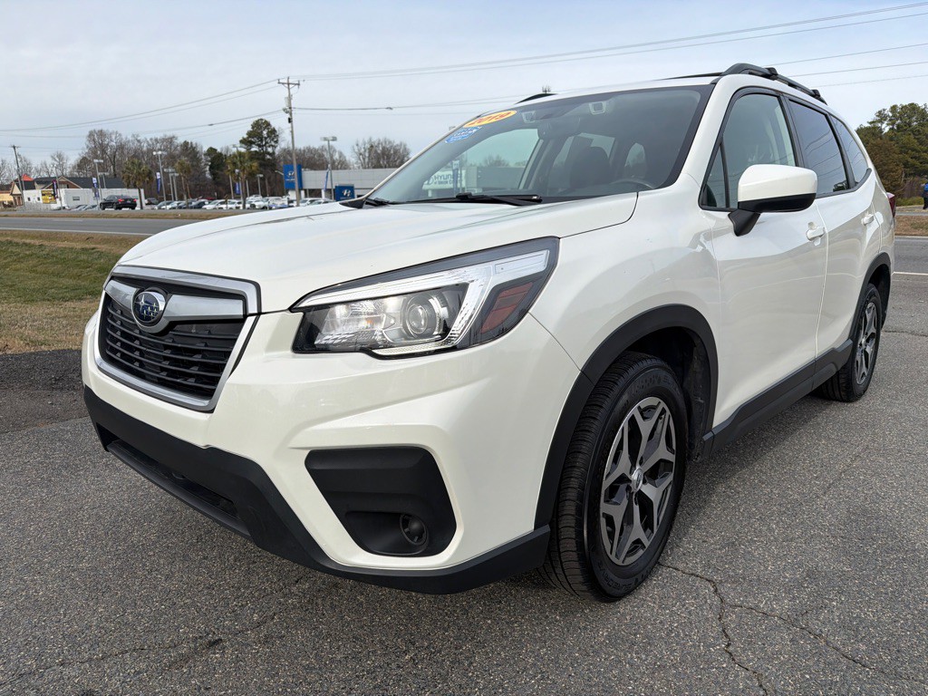 2019 Subaru Forester Image 1