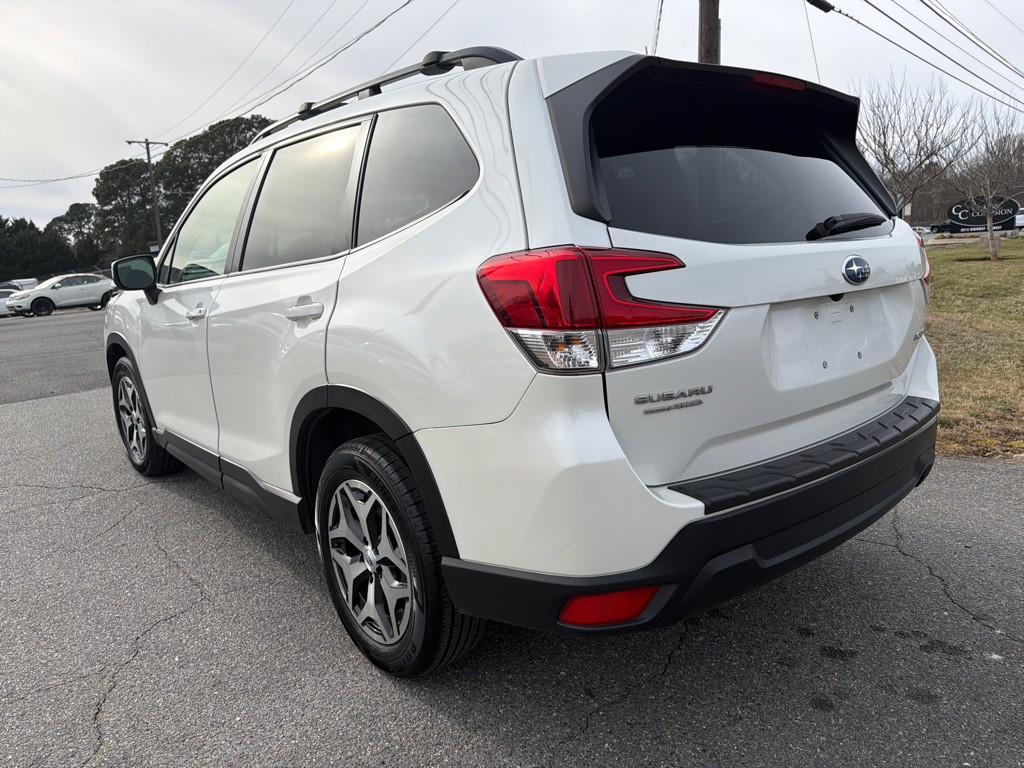 2019 Subaru Forester Image 7