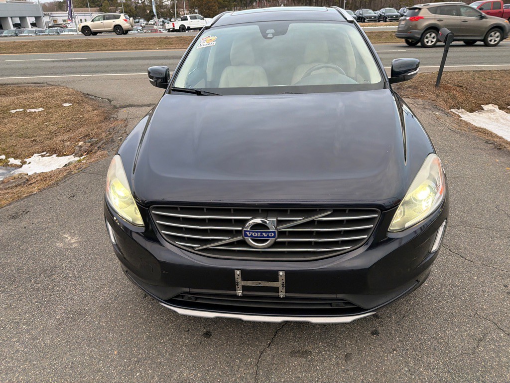 2017 Volvo XC60 Image 6