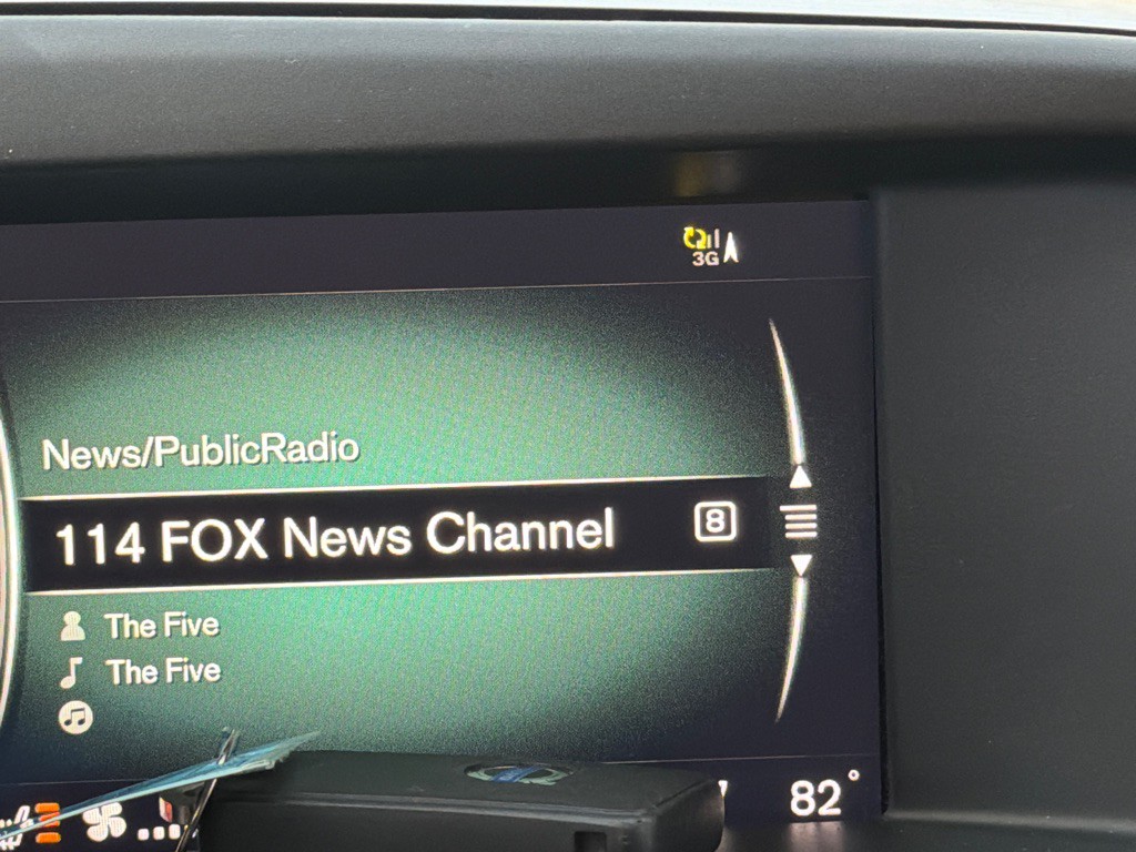 2017 Volvo XC60 Image 20