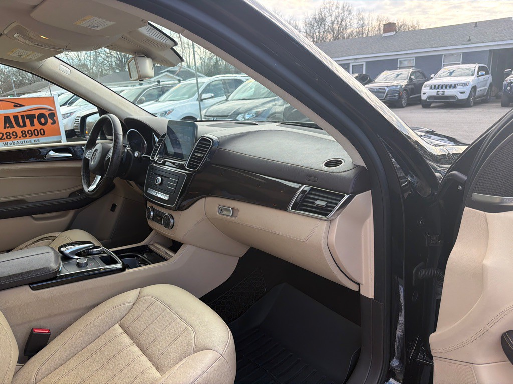 2018 Mercedes-Benz GLE-Class Image 16