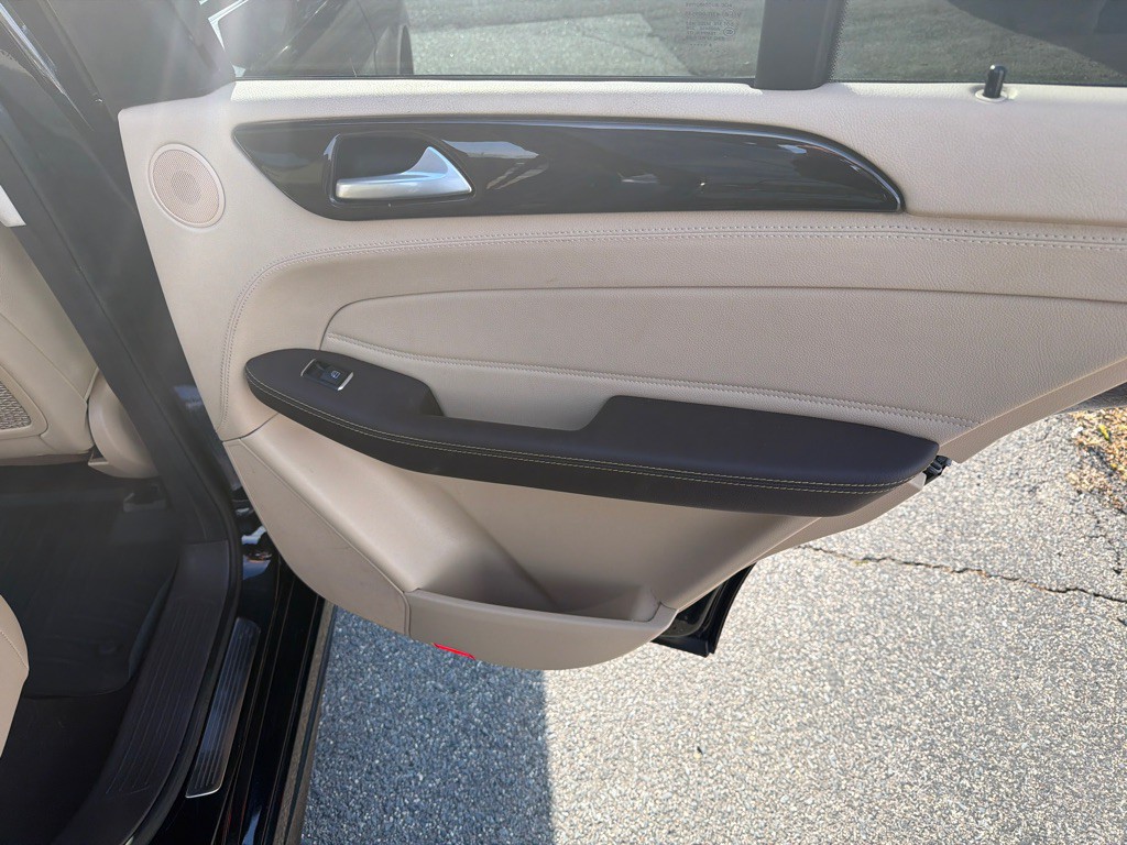 2018 Mercedes-Benz GLE-Class Image 30