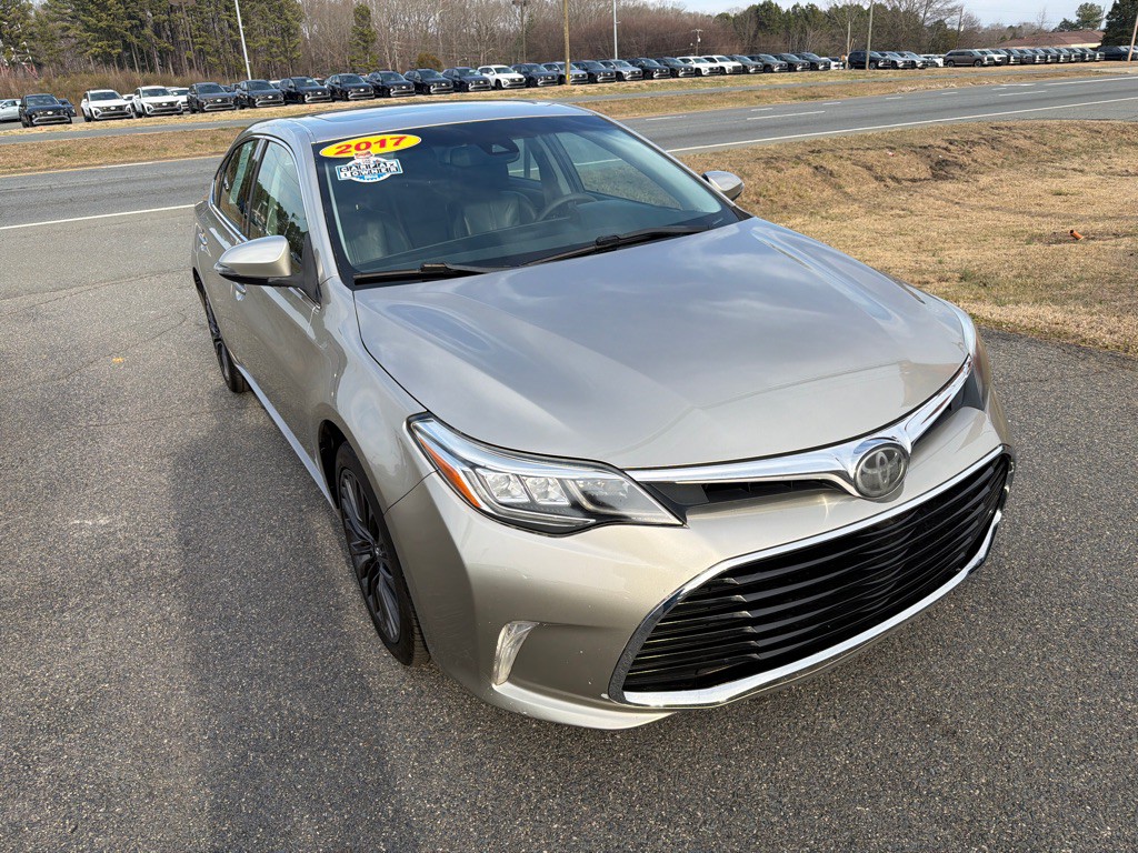 2017 Toyota Avalon Image 5