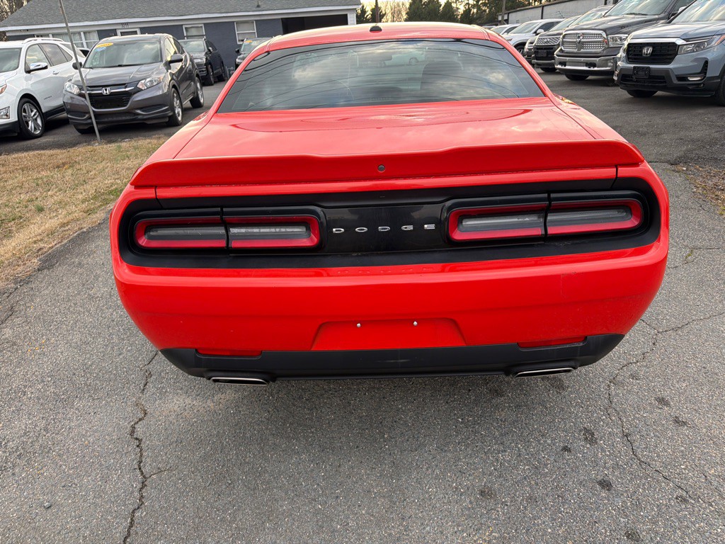 2020 Dodge Challenger Image 9
