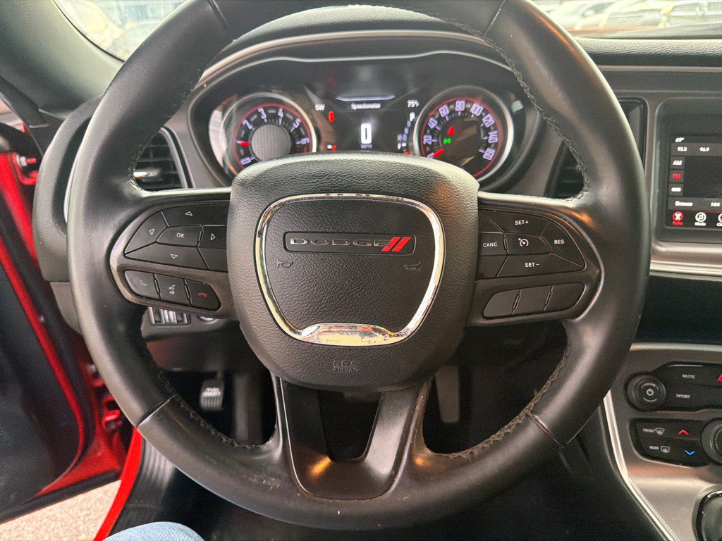 2020 Dodge Challenger Image 18