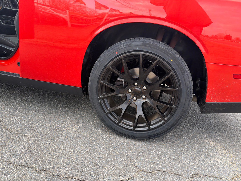 2020 Dodge Challenger Image 30