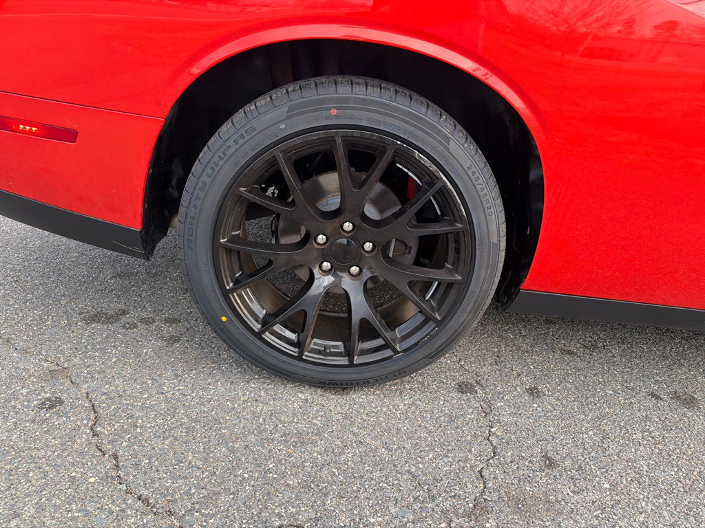 2020 Dodge Challenger Image 31