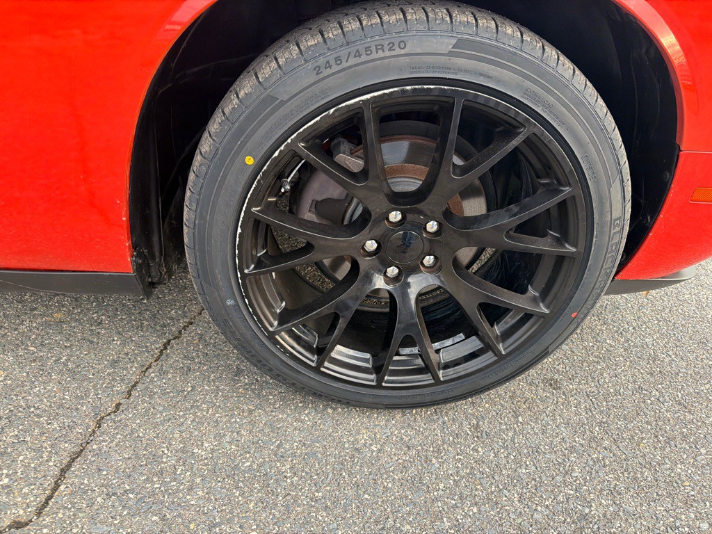 2020 Dodge Challenger Image 32