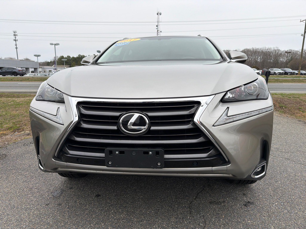 2017 Lexus NX Image 3