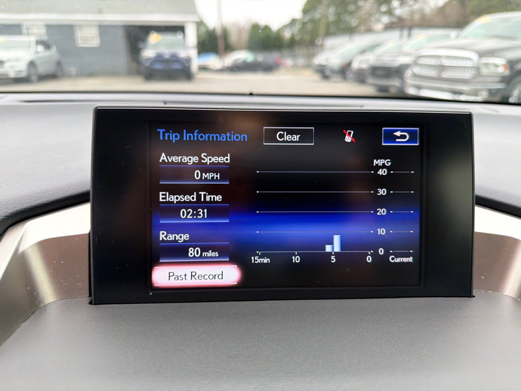 2017 Lexus NX Image 17