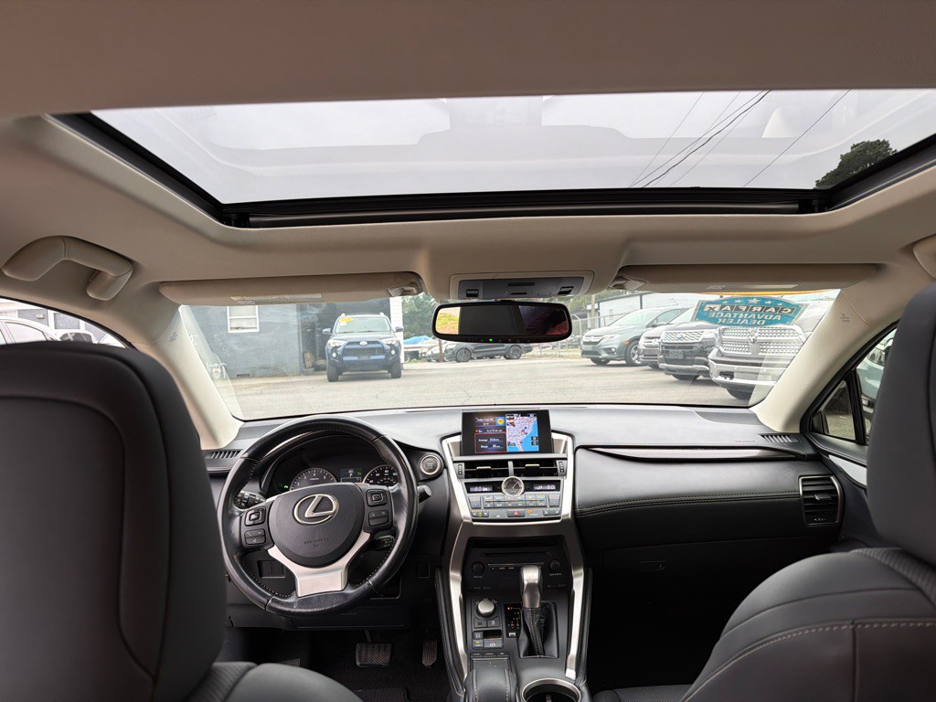 2017 Lexus NX Image 21