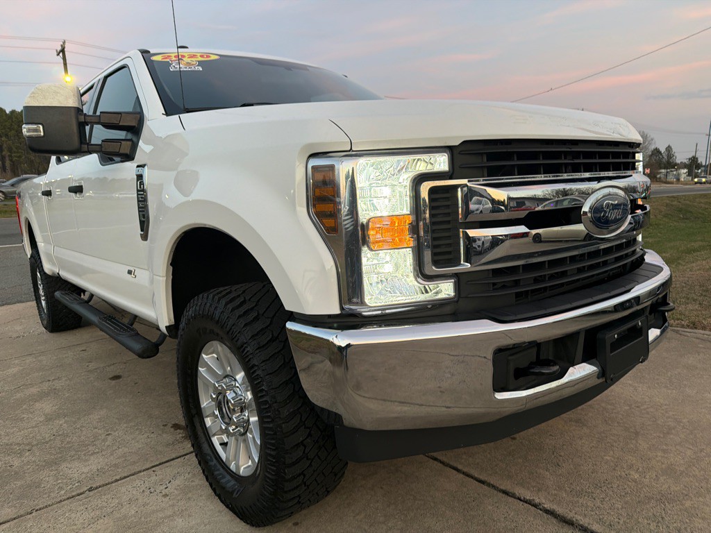 2018 Ford F-250 Image 2