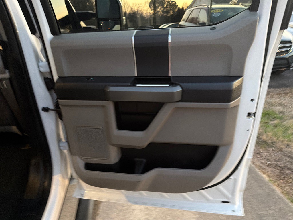 2018 Ford F-250 Image 28