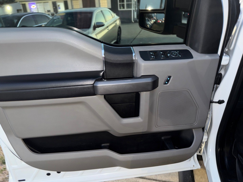 2018 Ford F-250 Image 30