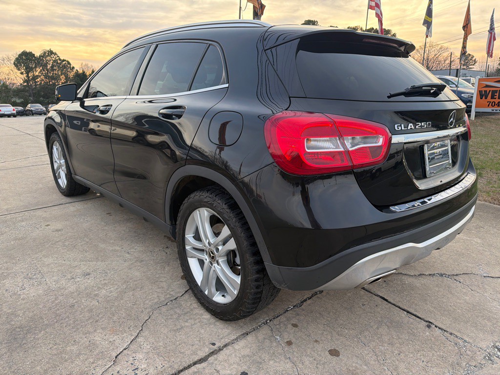 2018 Mercedes-Benz GLA-Class Image 7