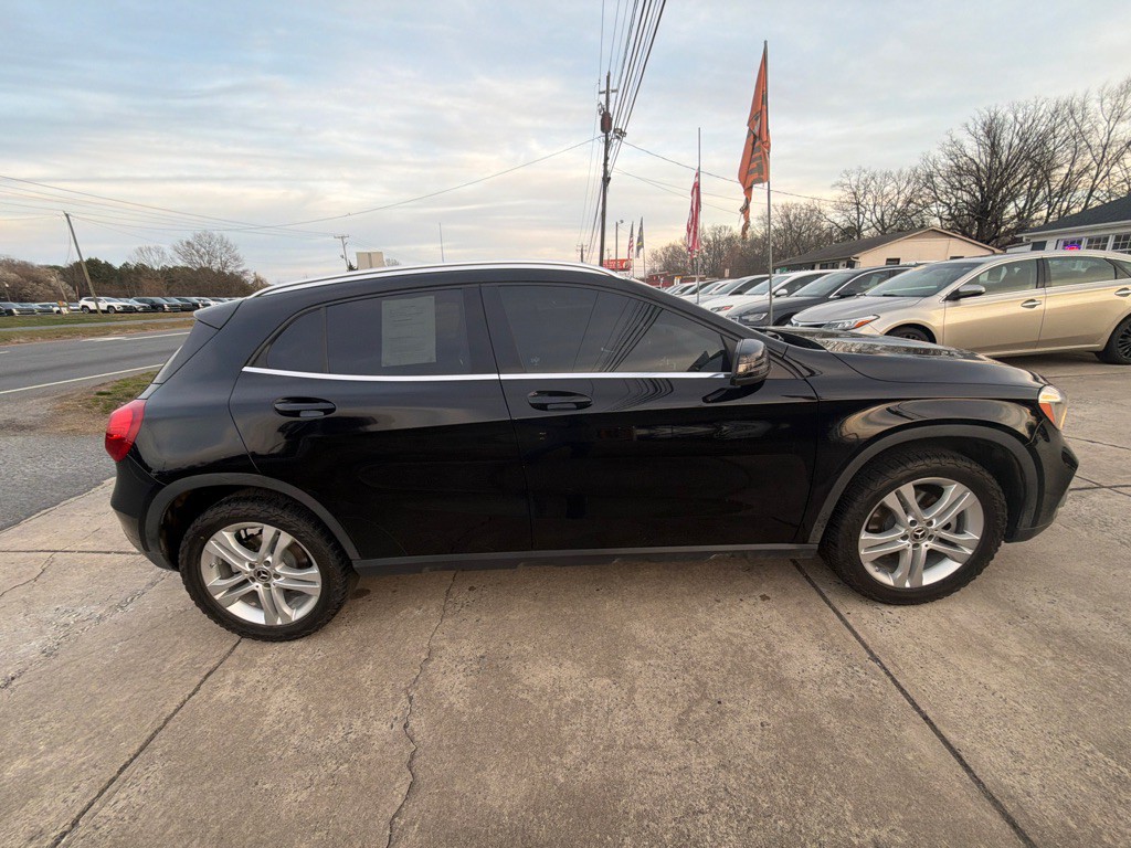 2018 Mercedes-Benz GLA-Class Image 13