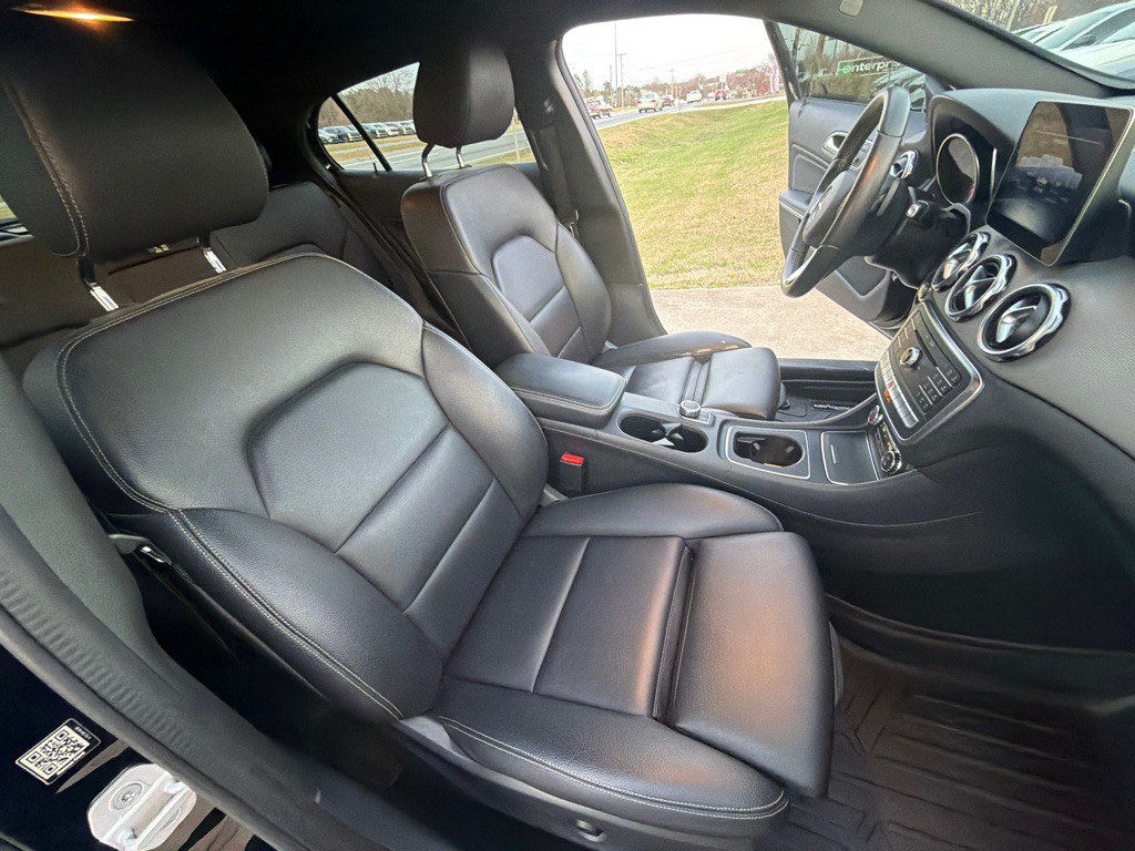 2018 Mercedes-Benz GLA-Class Image 27