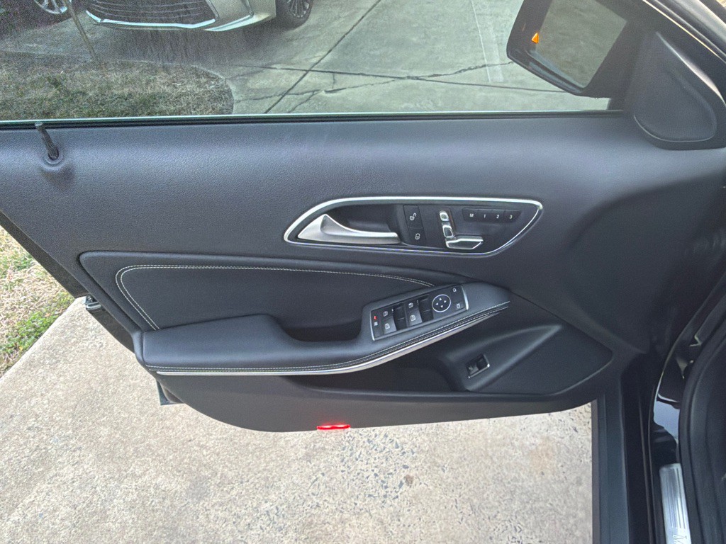 2018 Mercedes-Benz GLA-Class Image 31