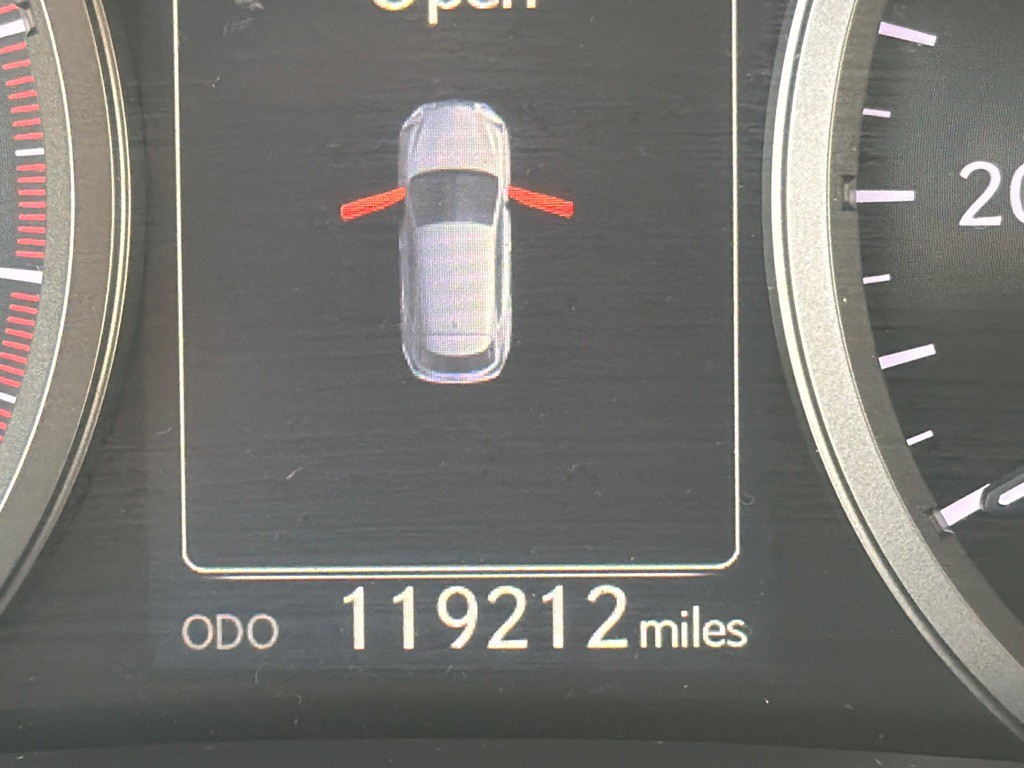 2016 Lexus NX Image 18