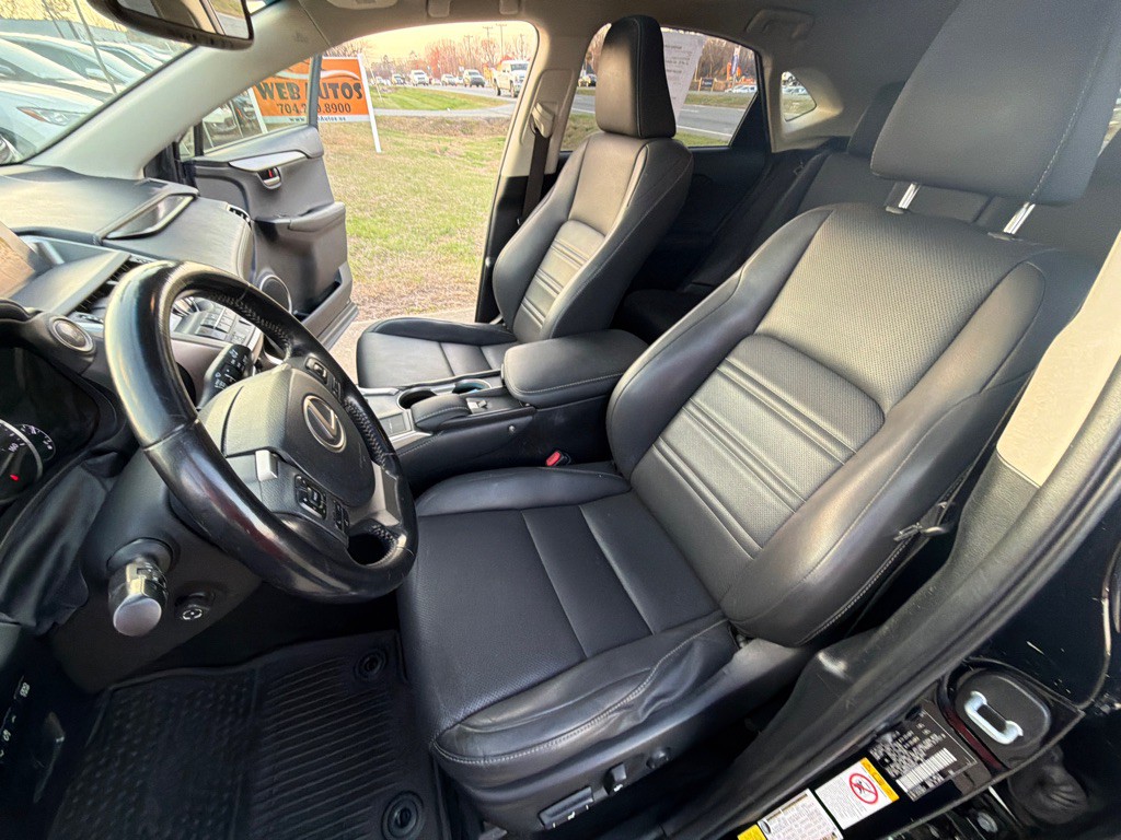 2016 Lexus NX Image 24