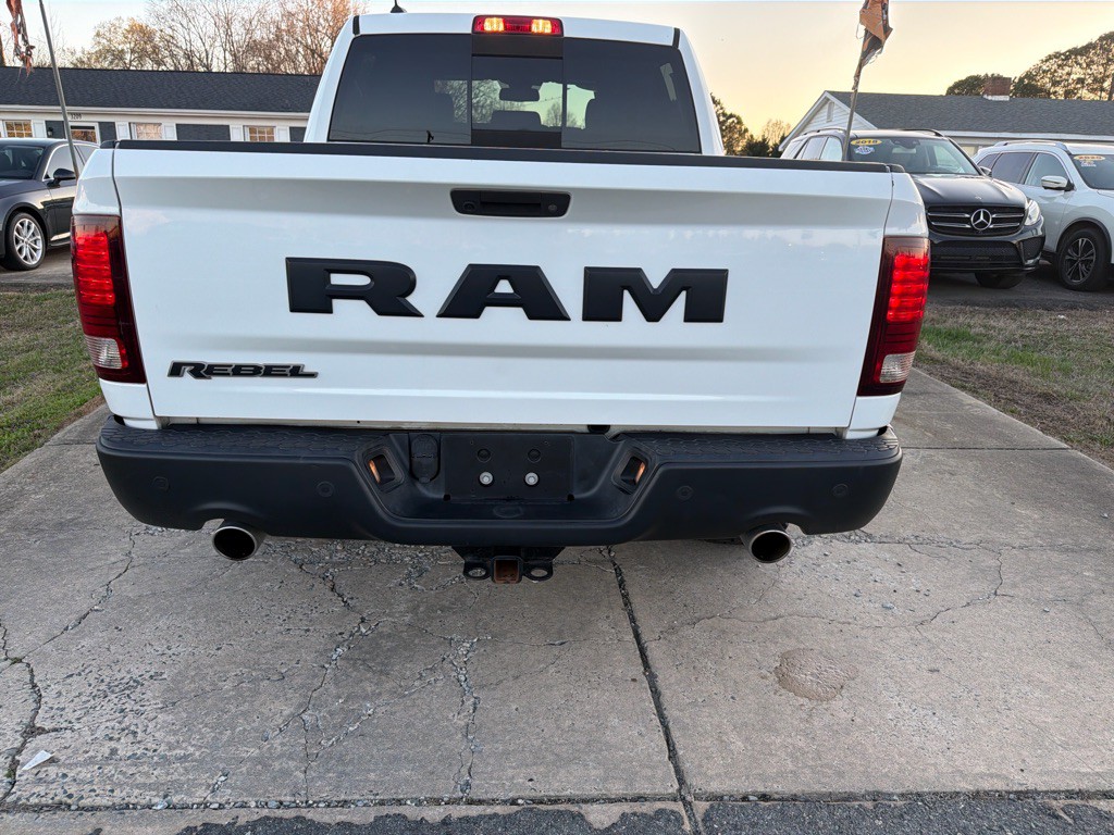 2017 RAM 1500 Image 9