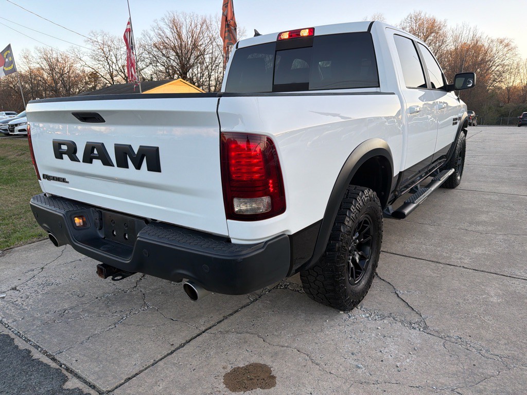 2017 RAM 1500 Image 10
