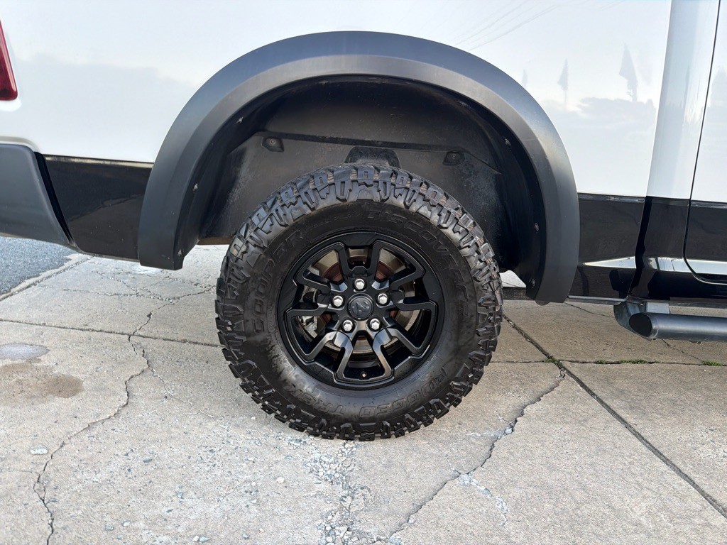 2017 RAM 1500 Image 35