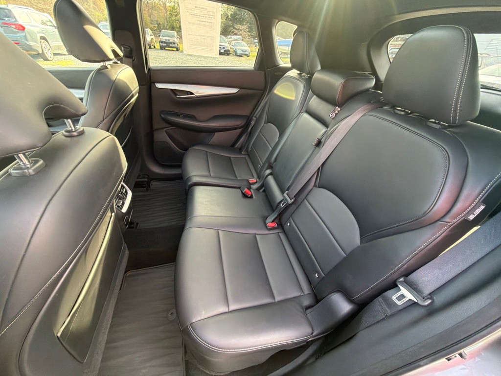 2021 INFINITI QX50 Image 26