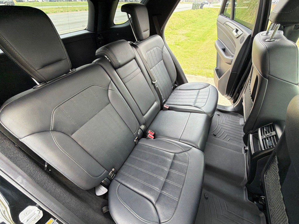 2017 Mercedes-Benz GLE-Class Image 29