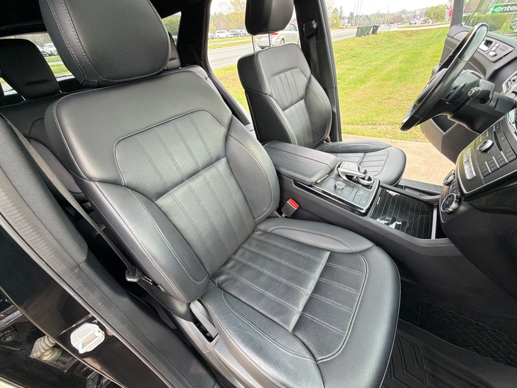 2017 Mercedes-Benz GLE-Class Image 30