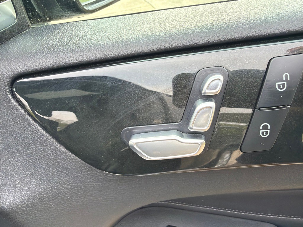 2017 Mercedes-Benz GLE-Class Image 31