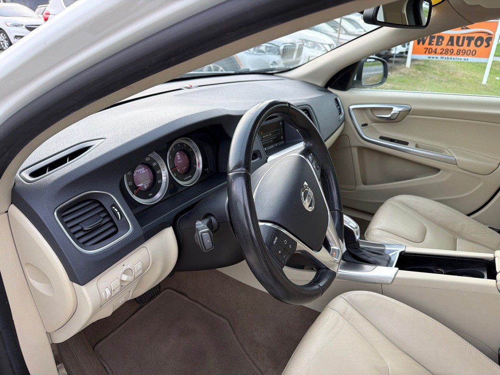 2013 Volvo S60 Image 16