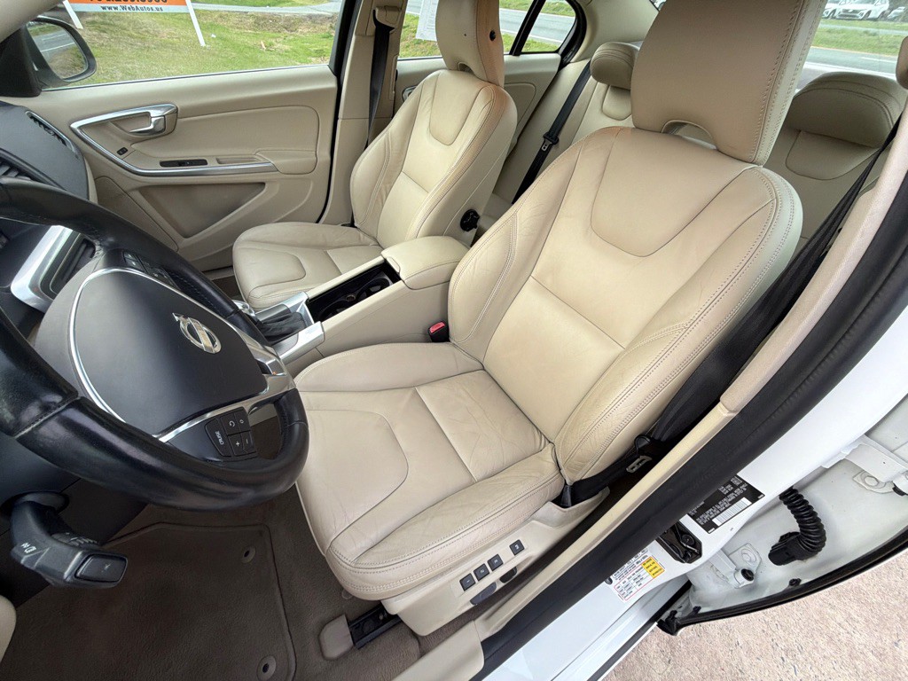 2013 Volvo S60 Image 24