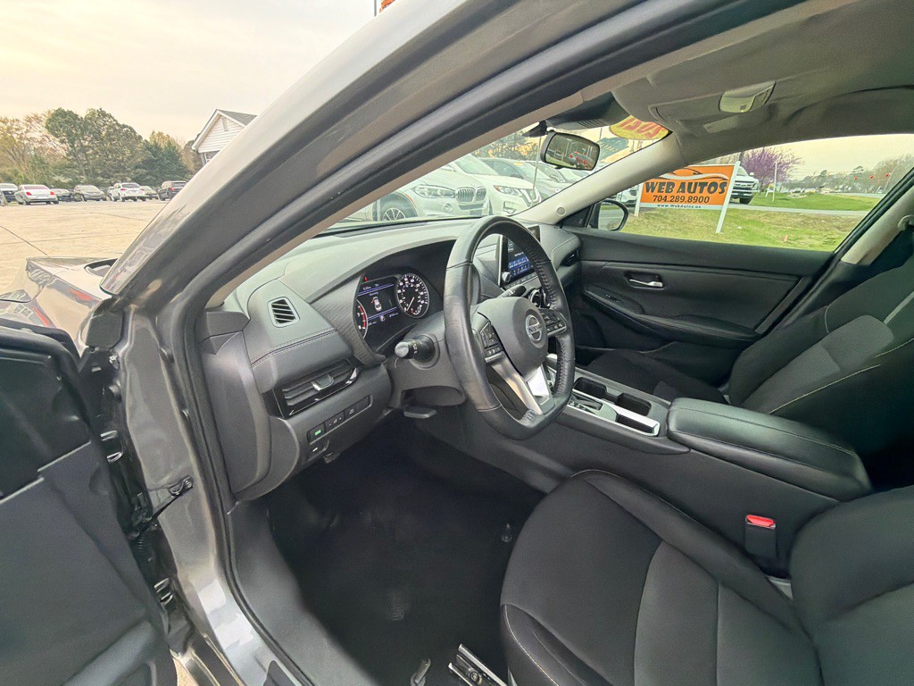 2021 Nissan Sentra Image 24