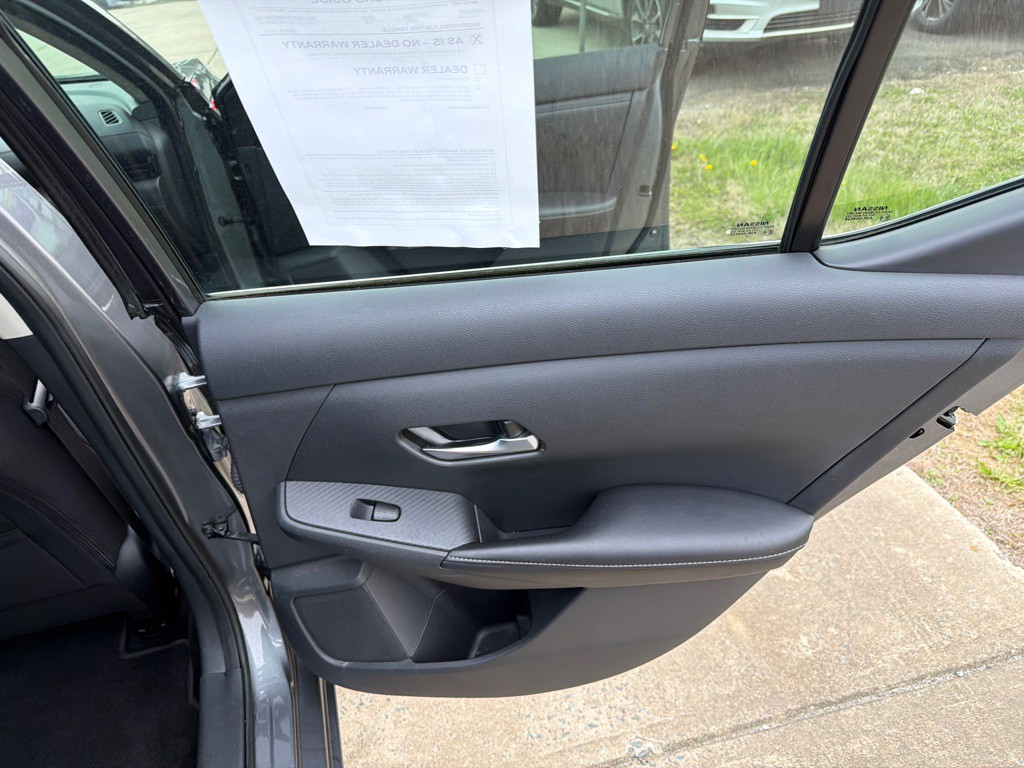 2021 Nissan Sentra Image 32