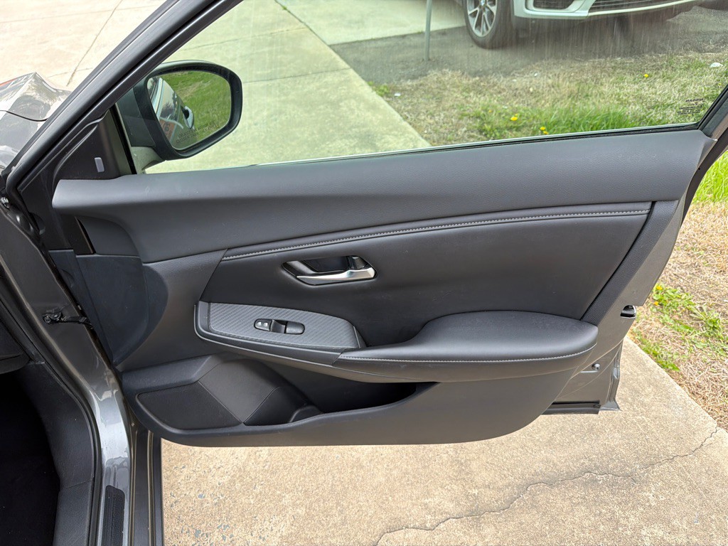 2021 Nissan Sentra Image 33