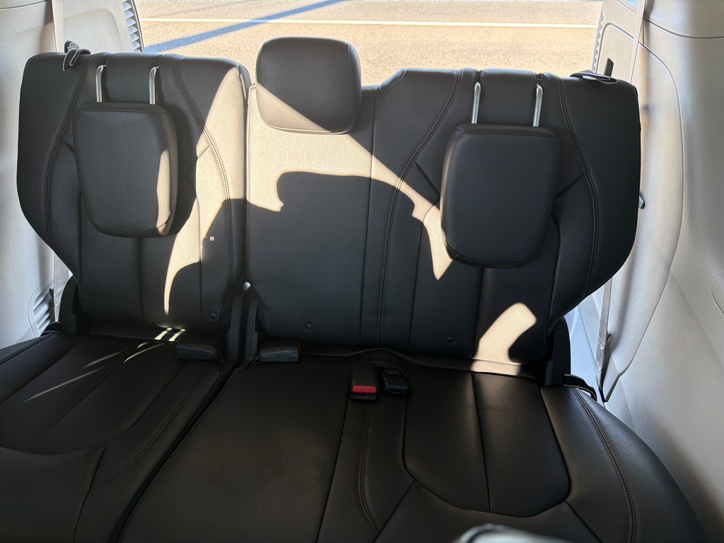 2017 Chrysler Pacifica Image 27