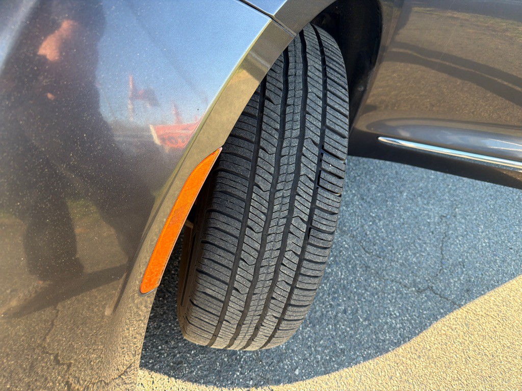 2017 Chrysler Pacifica Image 38