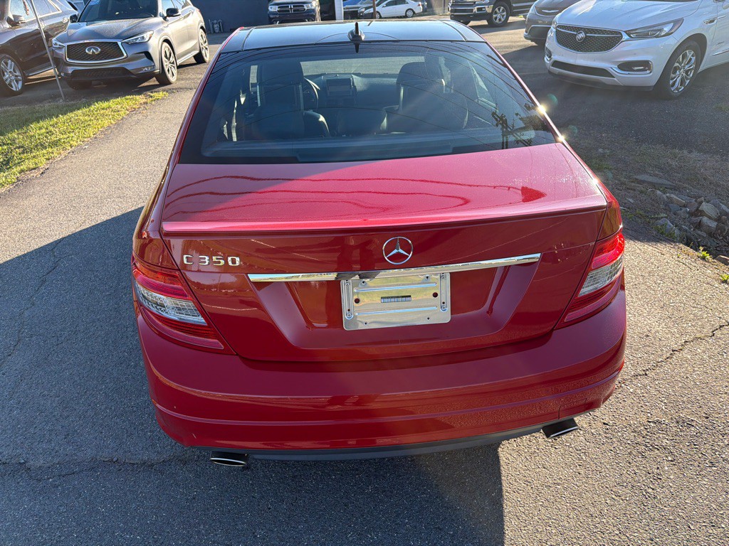 2010 Mercedes-Benz C-Class Image 12