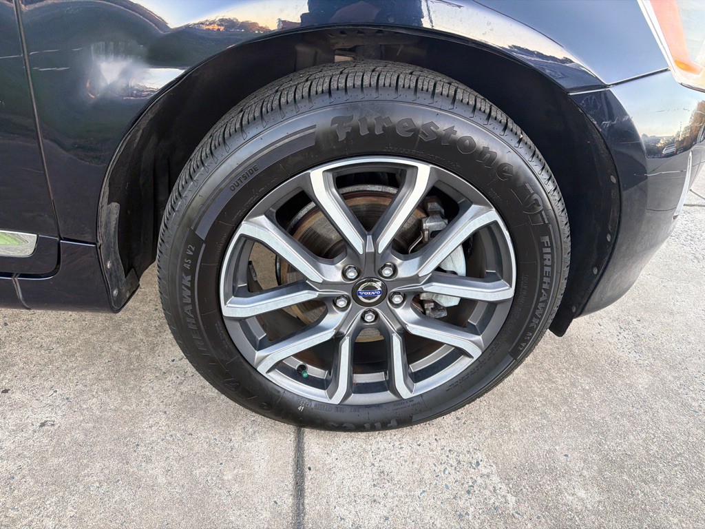 2016 Volvo XC60 Image 38