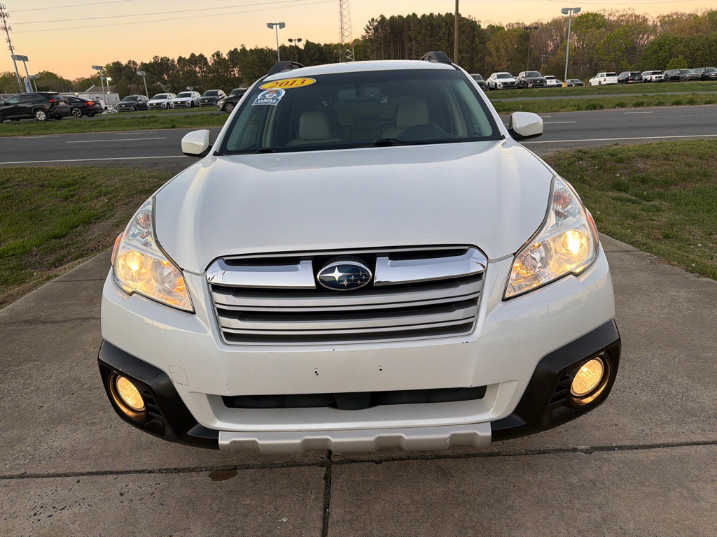 2013 Subaru Outback Image 3