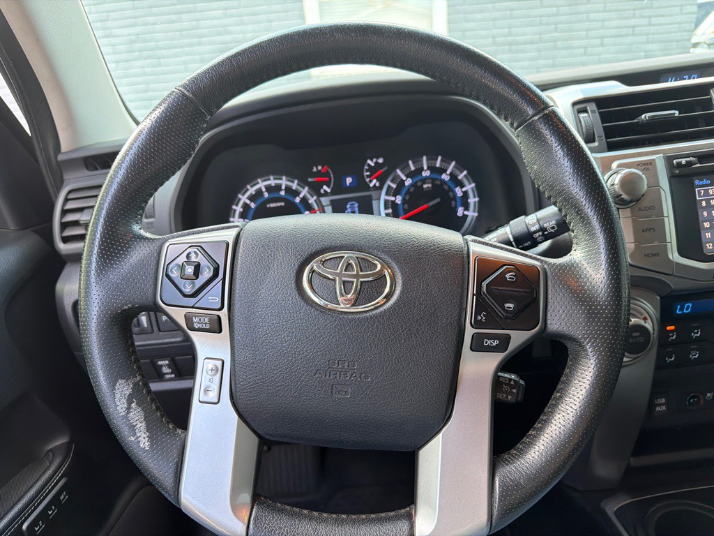 2017 Toyota 4Runner Image 18