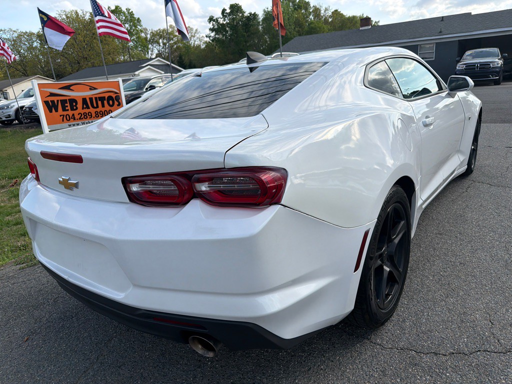 2020 Chevrolet Camaro Image 8