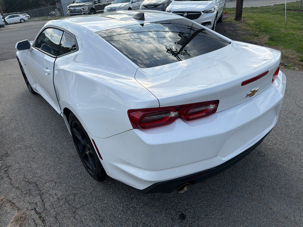 2020 Chevrolet Camaro Image 10