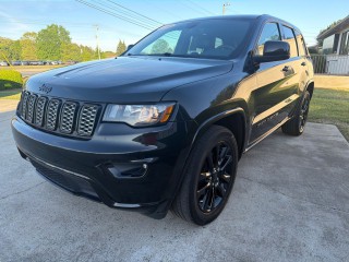 Image for 2018 Jeep Grand Cherokee Laredo ID: 7340478