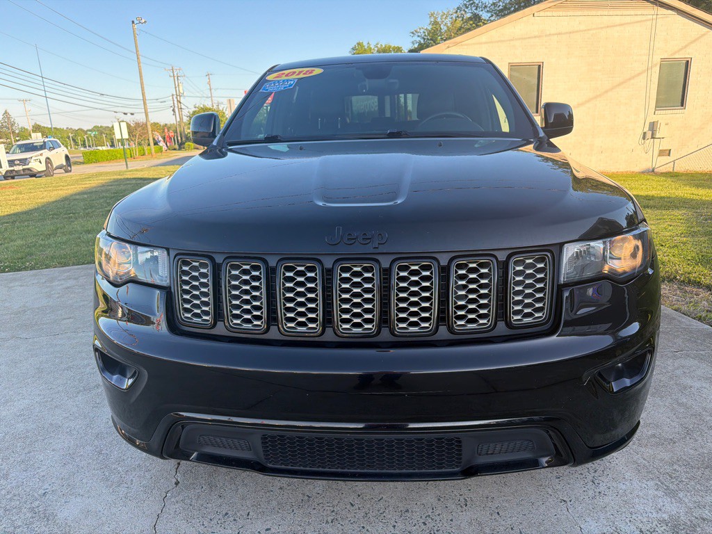 2018 Jeep Grand Cherokee Image 3